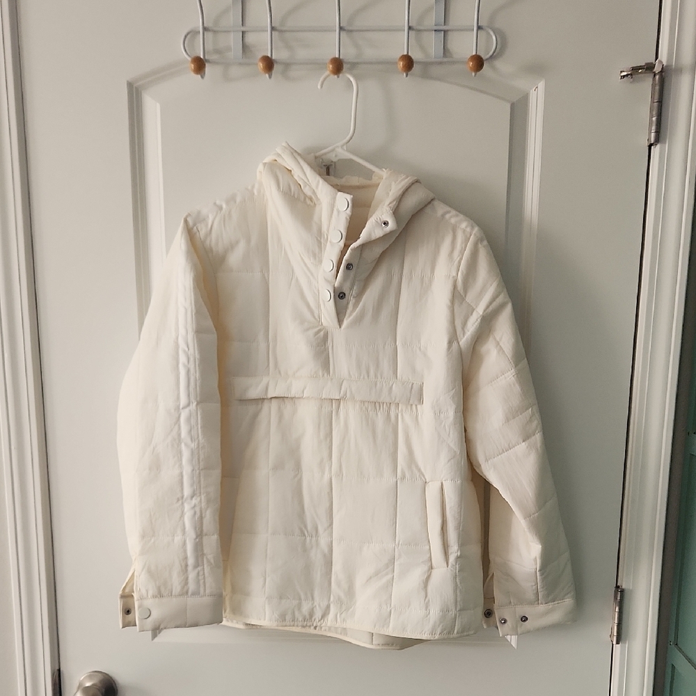 Amazon Women's Cream Puffer Jacket